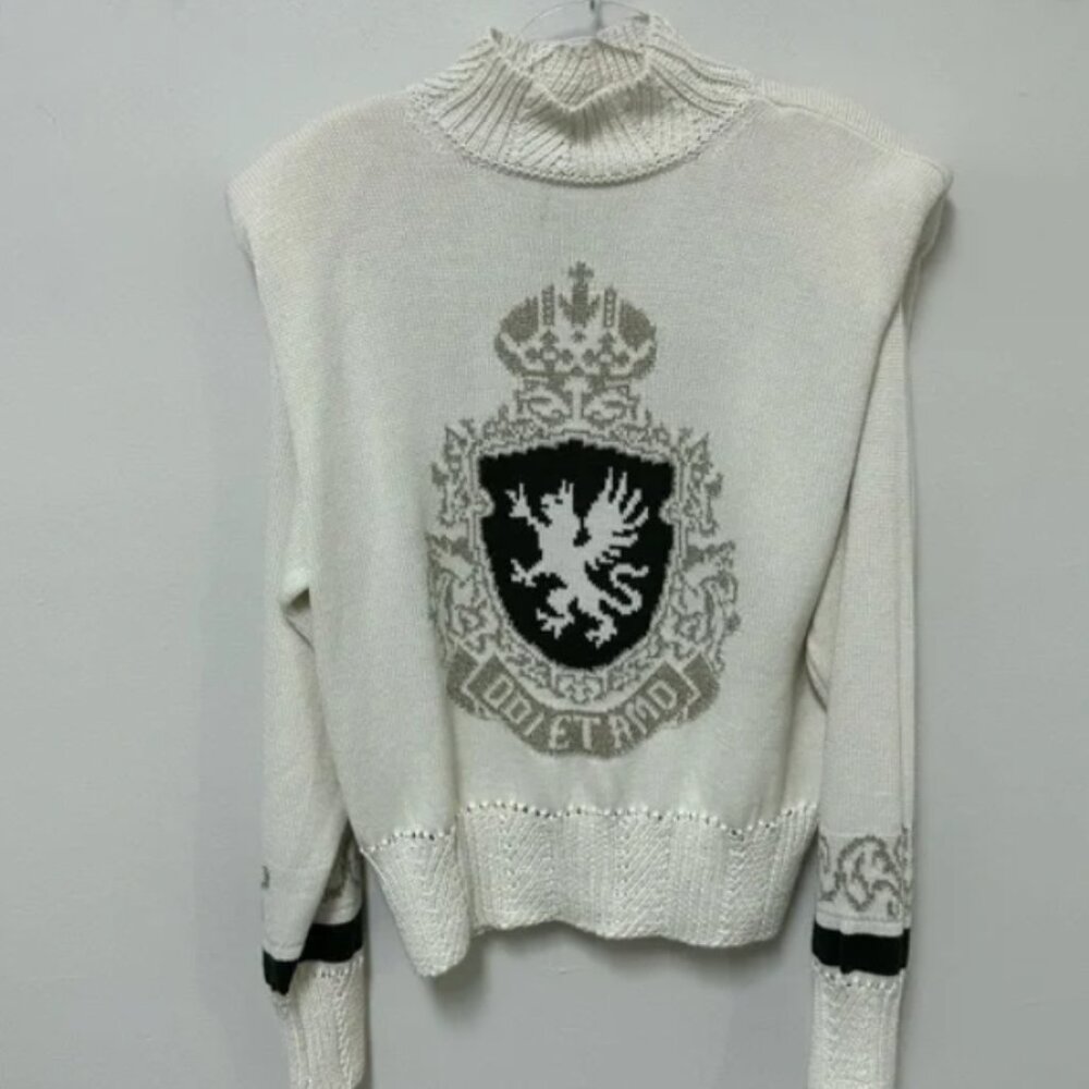 ISO odi et amo sweater